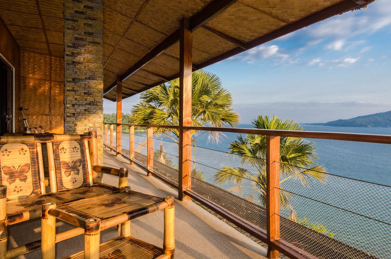 Villa De Pico Highland Beach Resort Puerto Galera Buitenkant foto